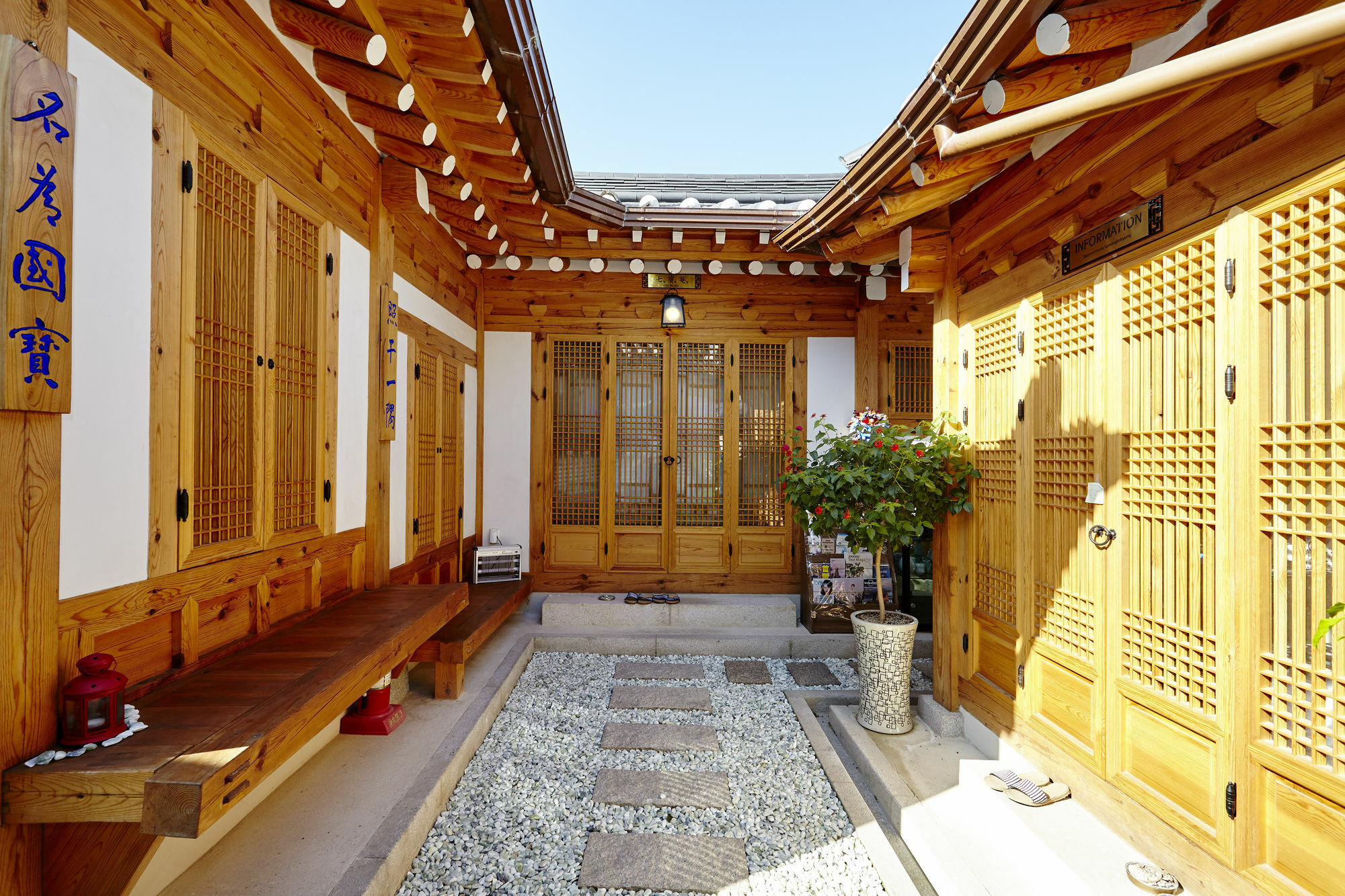 Hanok 24 Guesthouse Gyeongbokgung Seoul Exterior photo