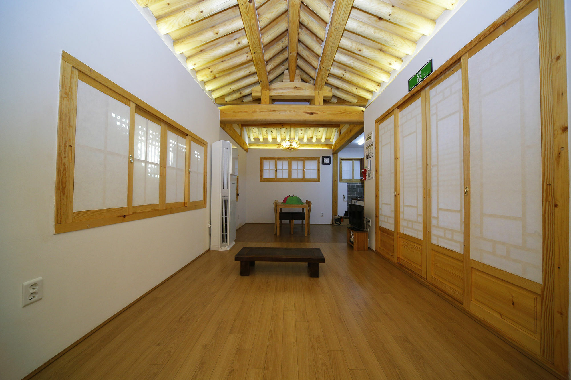 Hanok 24 Guesthouse Gyeongbokgung Seoul Exterior photo