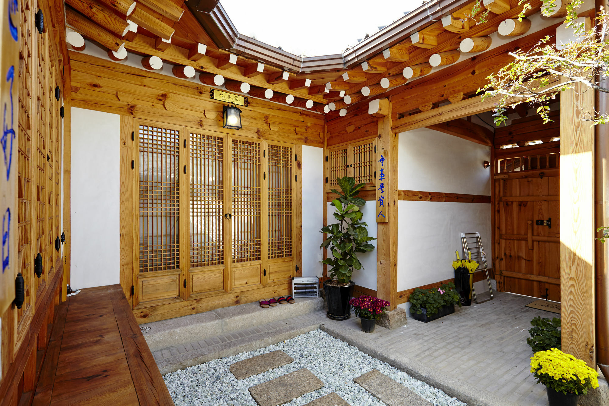 Hanok 24 Guesthouse Gyeongbokgung Seoul Exterior photo